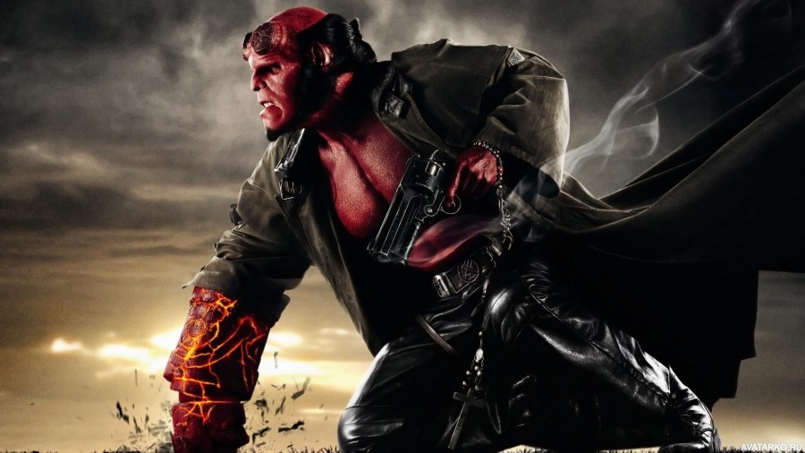 Картинка 900x507 | Hellboy поднимается с колен | Пистолеты, Hellboy, картинка на аву